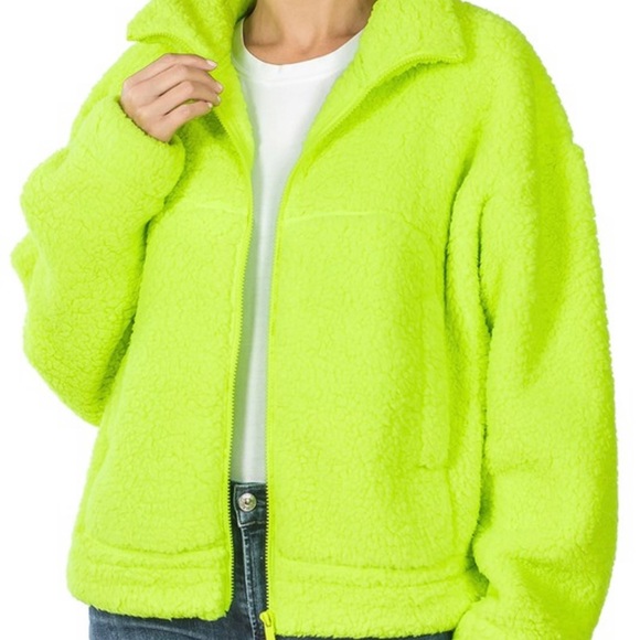 wornbyana Jackets & Blazers - New boutique neon Sherpa